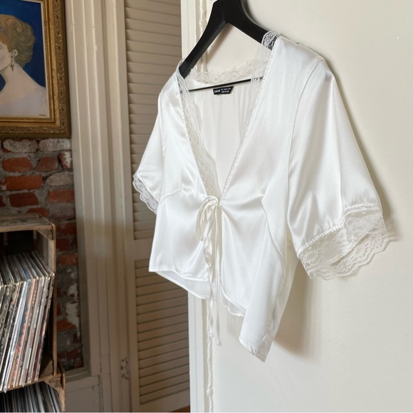 2/$20 Shein Tie-Front Lace Trimmed Crop Top - Picture 12 of 16